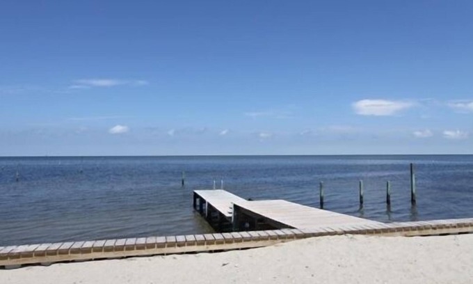 Frisco House | Frisco, NC Soundfront Frisco With Complete Access To Sound Plus a Dock