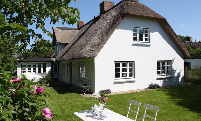 Suddorf House | Frisian house *Klönschnack*