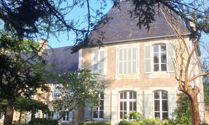 Saint-Martin-des-Entrees House | from my window: family suite in the heart of a landscaped garden