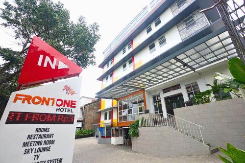 Bandung Hotel | Front One Hotel Pasir Koja Bandung