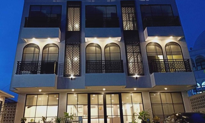 Tendean Hotel | Front One Residence Syariah Mampang