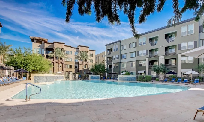 Desert Ridge Apartment | FRONTDESK Montreux Apts Northeast Phoenix