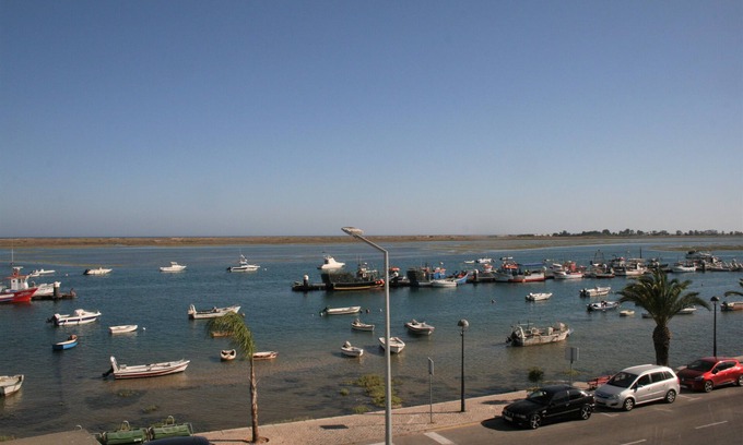 Santa Luzia Apartment | Frontline, Top Floor, Waterfront Private Apartment With Beautiful Sea Views