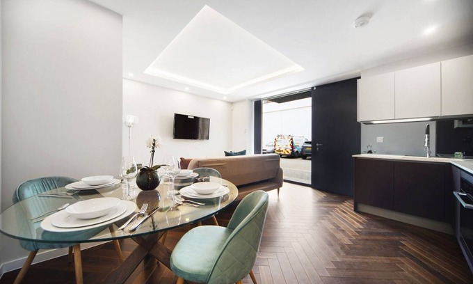 Parsons Green and Walham Apartment | Fulham Broadway