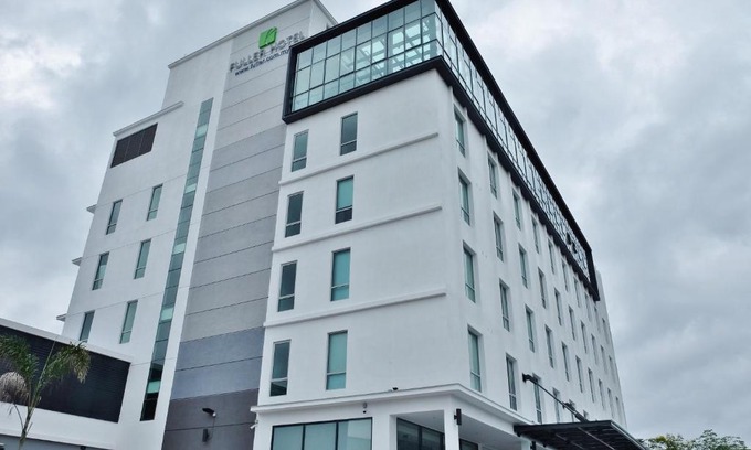 Kampung Tok Rasul Hotel | Fuller Hotel Kulim