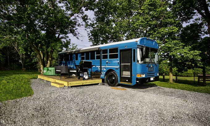 Charles Town House | Fully Converted Skoolie on Charming 40-Acre Farm with Hot Tub