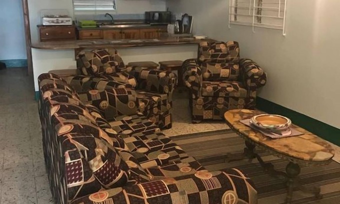 Boscobel House | Fully equipped and furnished 3 Bedroom Bungalow, prime North Coast location