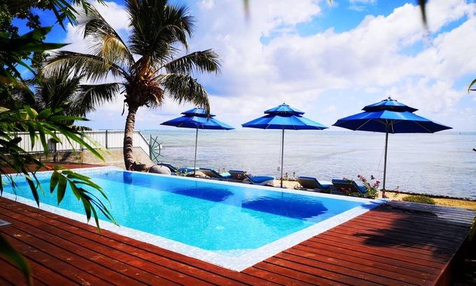 Moorea-Maiao House | fully equipped house with sea front pool & deck, quiet vacation
