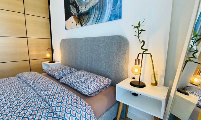 Kartal Condo | Fully equipped residence with city view