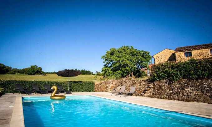 Saint-Front-sur-Lemance House | fully booked