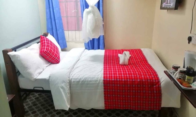 Nairobi Bed & Breakfast | Fully furnished 1 B&B in Ruaraka , Outering Road off Thika road