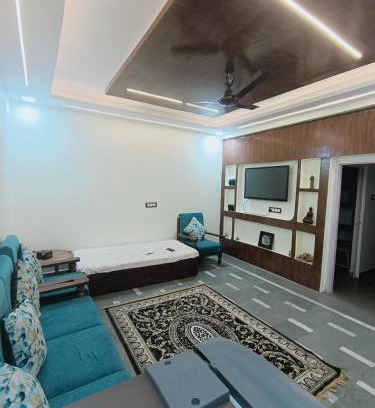 Bhopal Apartment | Fully furnished 1 BHK Apartment near Lake