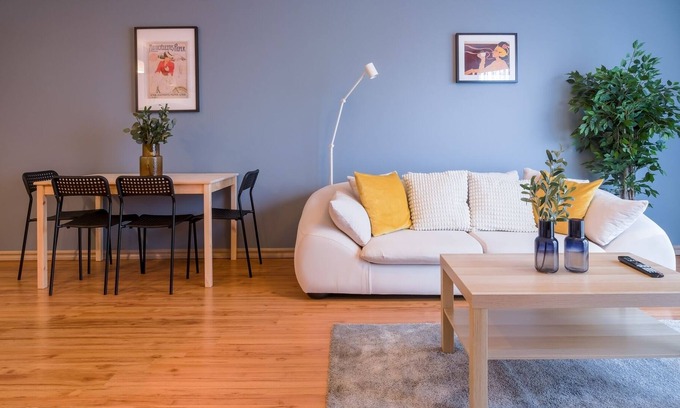 Atasehir Apartment | Fully Furnished Spacious Residence in Atasehir