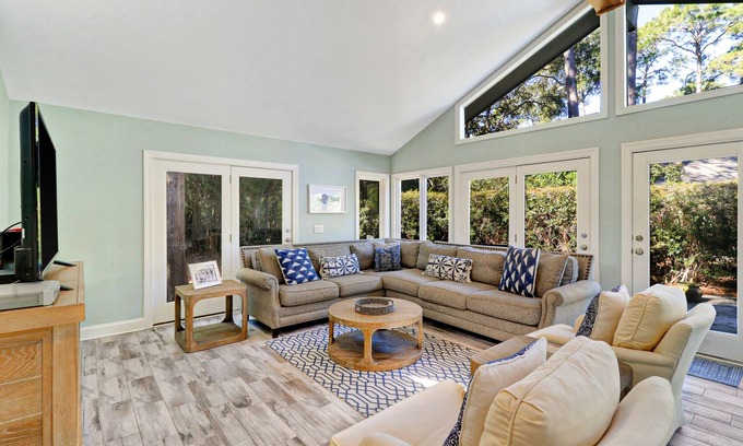 Sea Pines House | Fully renovated Sea Pines home w/private pool and deck surrounded by nature