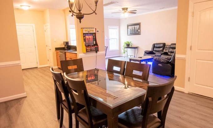 South Norfolk House | Fully renovated and Modernized home in Chesapeake