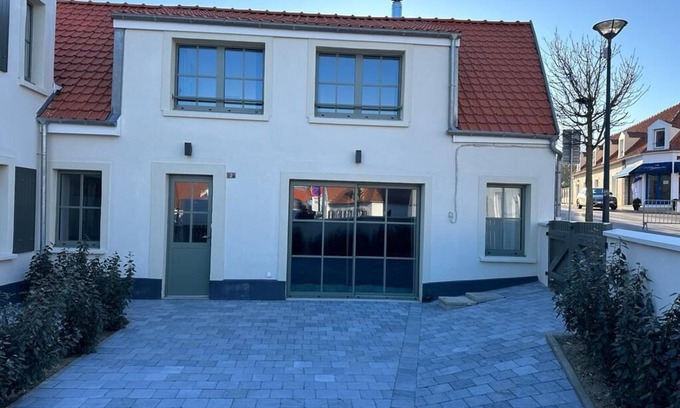 Wissant House | FULLY RENOVATED FAMILY HOME IN VILLAGE CENTER WITH ALL COMFORTS