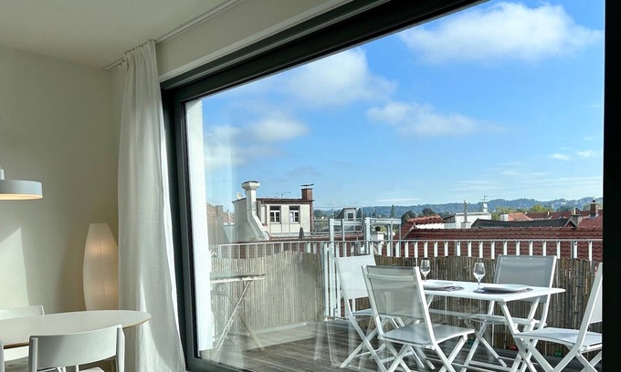 Insel Apartment | Fumi vacation apartment - maisonette in renovated old building with large roof terrace