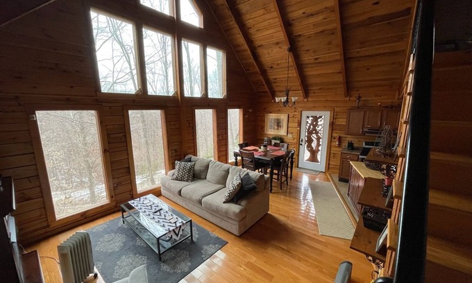 Slade Ski Chalet | FUN IN THE SUN! BOOK YOUR SUMMER VACATION GETAWAY TODAY!