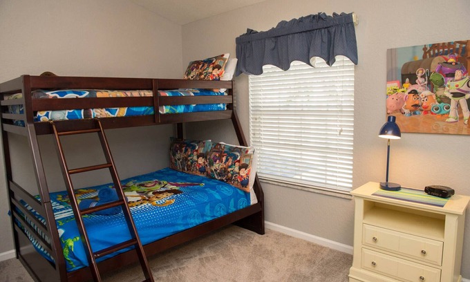 Windsor Hills House | Fun & Sun Windsor Hills Townhome - 1 exit to Magic Kingdom!