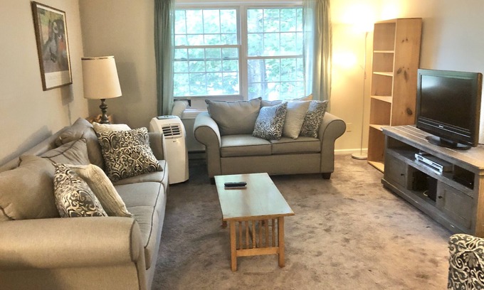 Old Orchard Beach Condo | Furnished 2 BR, 2 Bath Condo: convenient location for commuters; 1 mile to beach