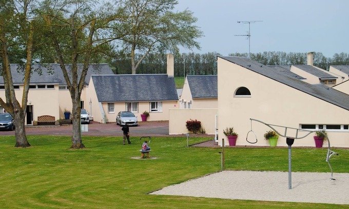 Pontorson Cottage | Furnished cottage 5 km from Mont Saint-Michel