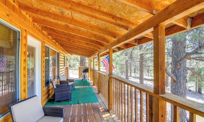 Mammoth Creek Cottage | Furnished Deck & Mountain Views: Panguitch Cabin