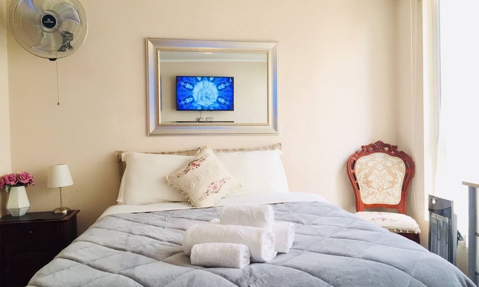 Downtown Santiago Apartment | Furnished in Centro Históric o, Metro Santa Lucía, near Bellas Artes, Lastarria