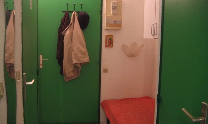 Lamalou-les-Bains Apartment | Furnished studio, Résidence Plein Soleil, in the heart of a spa