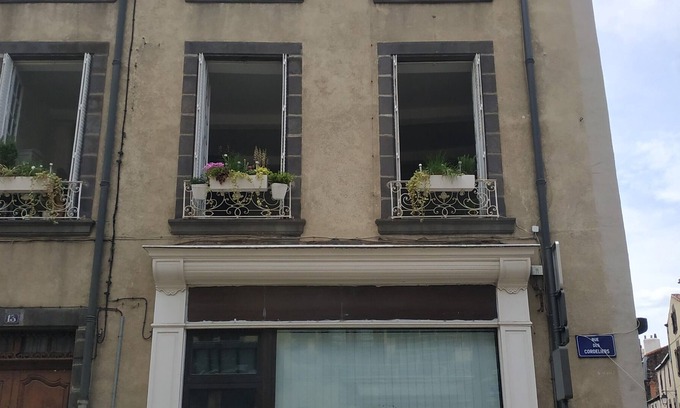 Clermont-Ferrand Apartment | Furnished studio