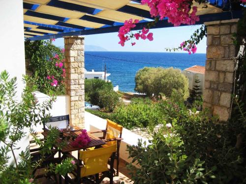 Kithira Apartment | Fyri Ammos Residences