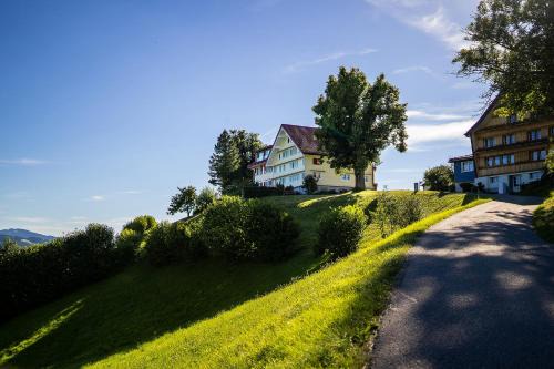 Neckertal Bed & Breakfast | Gästehaus Aemisegg