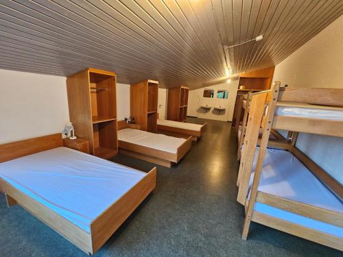 Gomadingen Hotel | Gästehaus am Sternberg