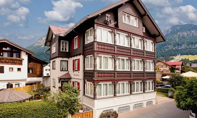 Oberstdorf House | Gästehaus Maxheim
