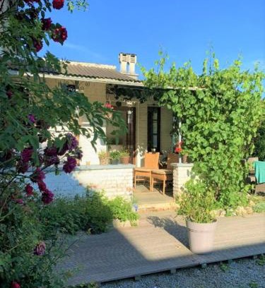 Annevoie-Rouillon House | Gîte: À la courbe du fleuve