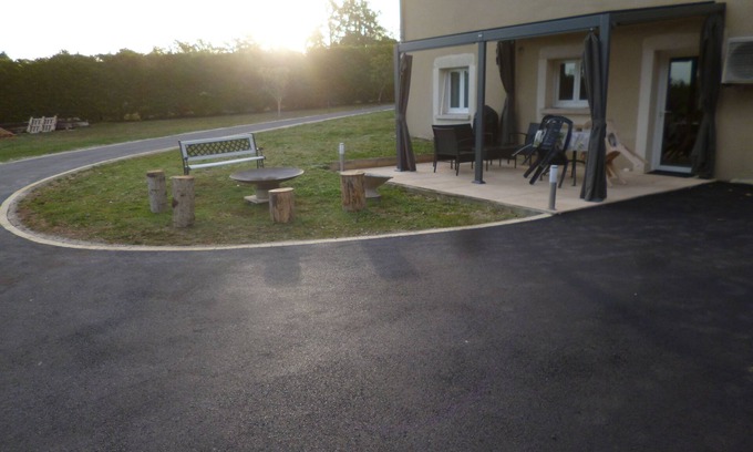 Lalbenque Apartment | Gîte à la "traverse" des chemins 3 stars