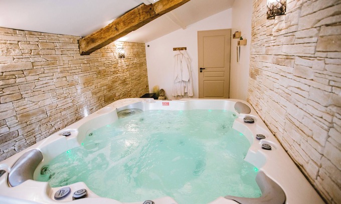 Lamonzie-Saint-Martin House | Gîte Ô Tilleul Enchanté Cocooning Avec Spa/jaccuzzi en Intérieur