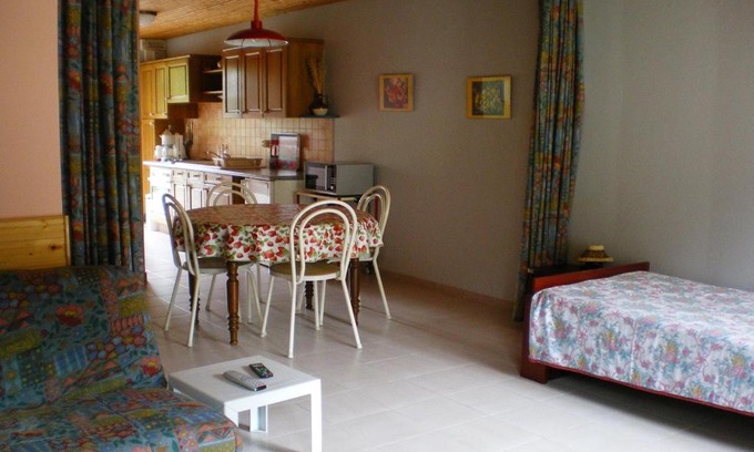 Bieville-Beuville House | gîte 3 à 5 personnes