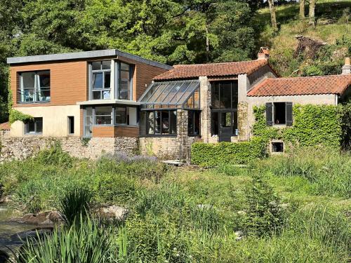 Treize-Vents House | Gîte 3 étoiles, jusqu'à 7 personnes proche Puy du Fou