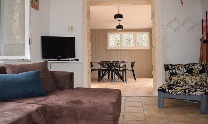 Montbrun-les-Bains Apartment | Gîte 4 of 95 square meters, 4 bedrooms, sleeps 8 near Montbrun Les Bains