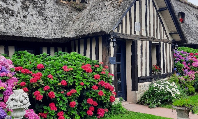 Fatouville-Grestain Cottage | Gîte 4 persons " Le Trouville" Swimming pool/Sauna