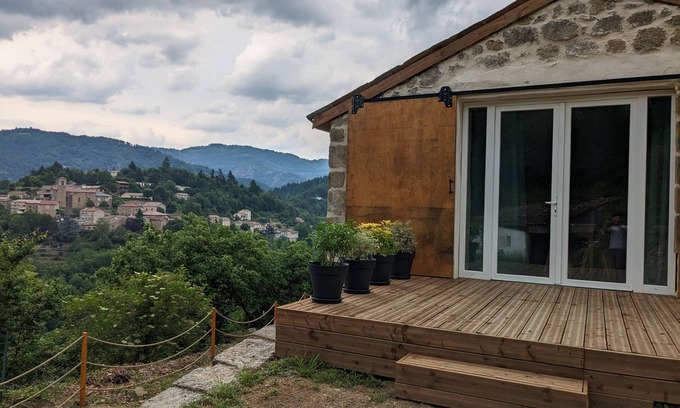 Beauvene House | Gîte 5 Personnes en Ardèche