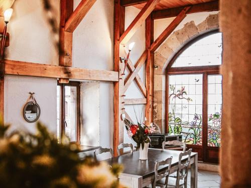 Faymont House | Gîte avec espace bien-être, sauna et hammam à Moffans-et-Vacheresse - FR-1-583-447