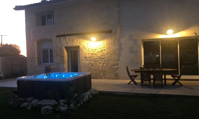 Soussans House | Gîte avec spa privatif à 500m de MARGAUX