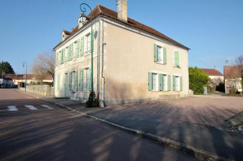 Sainpuits House | Gîte communal 556