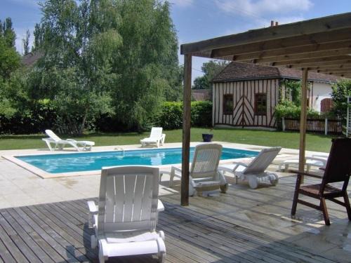 Limeray Apartment | Gîte cosy avec piscine au cœur du Val de Loire, proche châteaux et balades pittoresques - FR-1-381-74