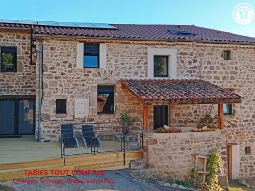 Saint-Julien-Molin-Molette House | Gîte de charme pour 13 pers. avec spa et WiFi - FR-1-496-336