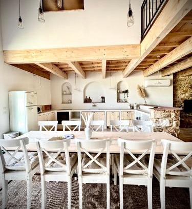 Baron House | Gîte dans un domaine - La cave du vigneron - Uzès - 10 personnes