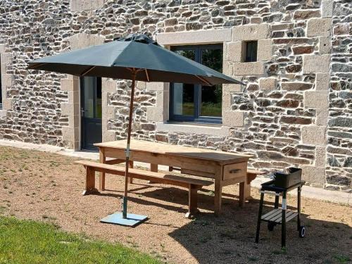 Saint-Clet House | Gîte de charme à la campagne à 15 km de la mer
