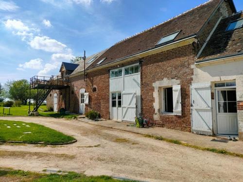 Prunay-Cassereau House | Gîte de charme avec piscine, terrasse et jardin dans la vallée du Loir - FR-1-491-381