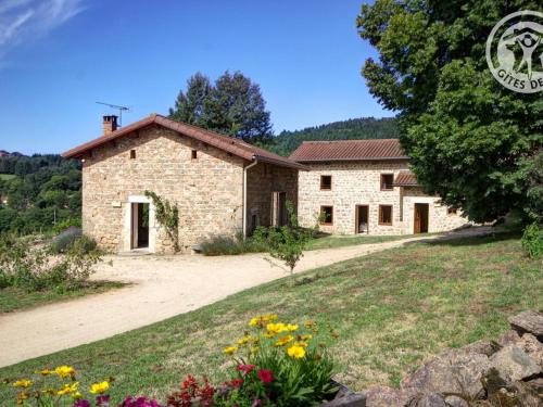 Les Salles House | Gîte de charme avec cheminée, grand jardin et balades, animaux acceptés - FR-1-496-60
